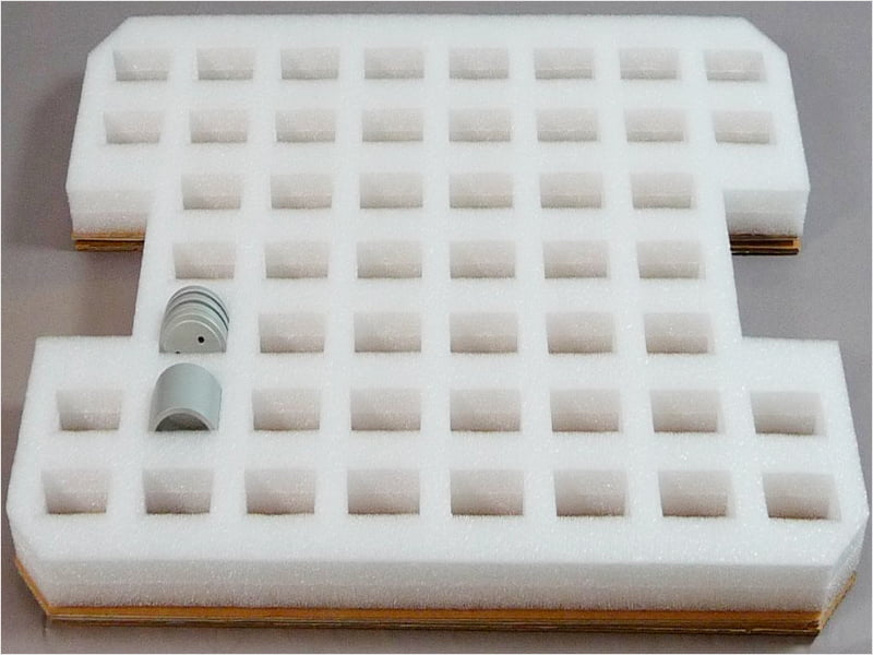 Pendelverpackung für Bauteile, die mechanisch bearbeitet werden