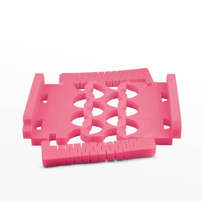 ISK ESD-Verpackungen aufgezogen